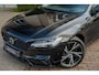 Volvo V90 2.0 T8 Plug-in hybrid AWD Ultimate Dark 455 PK TREKHAAK | PANO | MASSAGE | 360 CAM | STOELVENTILATIE
