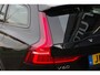 Volvo V60 2.0 T8 Recharge 390 PK AWD R-Design PHEV, Trekhaak, 360 Camera, Memory, H/K Sound, Adap. Cruise Control