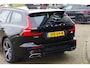 Volvo V60 2.0 T8 Recharge 390 PK AWD R-Design PHEV, Trekhaak, 360 Camera, Memory, H/K Sound, Adap. Cruise Control