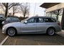 BMW 3-Serie Touring 318i Luxury Edition DEALER OND. NL-AUTO NAP!