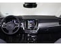Volvo S90 T8 AWD Plus Dark - Panorama/schuifdak - IntelliSafe Assist & Surround - 360º Camera - Harman/Kardon audio - Adaptieve LED koplampen - Verwarmde voorstoelen, stuur & achterbank - Parkeersensoren voor & achter - Elektr. bedienb. voorstoelen met geheugen - 19' LMV