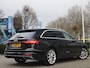 Audi A4 Avant 35 TFSI Launch edition Business / Panoramadak / Massagestoel