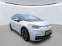 Volkswagen ID.3 First Plus 204PK 58 kWh / Zwart Dak / LED /  Navigatie / Camera / 19" LMV