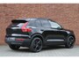 Volvo EX40 Single Motor Extended Range Ultra Black Ed. | Panoramadak | 360 graden camera | Premium audio by Harman Kardon | Verwarmbare voorstoelen en stuurwiel | Rondom zichtcamera | Warmtepomp | Apple carplay/ android auto