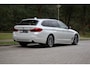 BMW 5-Serie Touring 530d Executive Sportline | Elektrische trekhaak | BMW Live Cockpit Professional | Shadowline | etc.