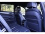 BMW 5-Serie M550i xDrive Executive M-Sport | Merino leder | 20" | Driving Assistent Plus | Comfort stoel met geheugen | Real-Time Traffic information | Zonnerolgordijnen achter | Stoelverwarming voor en achter | Etc.