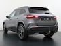 Mercedes-Benz GLA 250 e Business Solution AMG | Panorama - Schuifdak | Trekhaak Wegklapbaar | Multibeam Led | Apple Carplay & Android Auto | DAB+ Radio | Nightpakket | 19" Lichtmetalen AMG Velgen