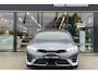 Kia ProCeed 1.5 T-GDi GT-PlusLine | Schuif-/Kanteldak | 18" LM velgen | Automaat | Elek. achterklep | Stoel- en stuurverwarming | JBL