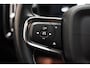 Volvo XC40 Recharge P8 AWD R-Design 3-Fase [ Adapt.cruise Camera Stoel/stuurverwarming ]