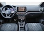 Volkswagen T-Cross 1.0 TSI 115pk R-Line | IQ Matrix led verlichting | Stoelverwarming | Achteruitrijcamera