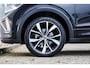 Volkswagen T-Cross 1.0 TSI 115pk R-Line | IQ Matrix led verlichting | Stoelverwarming | Achteruitrijcamera