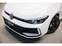 Volkswagen Passat R-Line Diesel | Trekhaak | Pano | Head-up | Stoelmassage |