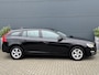 Volvo V60 1.5 T3 Polar+ | Adaptive Cruise | Standkachel | Trekhaak | Achterbank verwarmd | All-seasons | Gelamineerd glas |