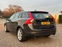 Volvo V60 1.5 T3 AUT. - Summum - Origineel NL - NAP - 56041 KM