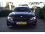 BMW 3-Serie Touring 318i High Executive Edition M Sport Autom Panodak Leder Sportst Stoelverw Clima Cruise 2x PDC LMV Trekh ENZ NL