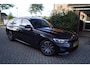 BMW 3-Serie Touring 318i High Executive Edition M Sport Autom Panodak Leder Sportst Stoelverw Clima Cruise 2x PDC LMV Trekh ENZ NL