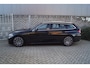 BMW 3-Serie Touring 318i High Executive Edition M Sport Autom Panodak Leder Sportst Stoelverw Clima Cruise 2x PDC LMV Trekh ENZ NL
