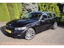 BMW 3-Serie Touring 318i High Executive Edition M Sport Autom Panodak Leder Sportst Stoelverw Clima Cruise 2x PDC LMV Trekh ENZ NL