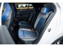 Volkswagen Golf 8.5 R 2.0 TSI 4Motion - R Performance Pack | Akrapovic | Panorama | H&K | Elek. Trekhaak