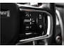 Land Rover Discovery Sport P300e 1.5 R-Dynamic Pano Memory Top View Trekhaak Meridian 20"