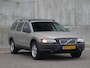 Volvo XC70 2.5 T Kinetic | AWD | schuifdak..