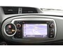 Toyota Yaris 1.3 VVT-i Dynamic | Navigatie | Keyless Start | Achteruitrijcamera | Lichtmetalen Velgen |
