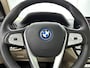 BMW iX3 High Executive 80 kWh | Trekhaak | Harman Kardon | schuif-/kantel panoramadak |