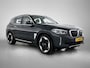 BMW iX3 High Executive 80 kWh | Trekhaak | Harman Kardon | schuif-/kantel panoramadak |