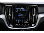 Volvo V60 2.0 B3 Core | Adaptive Cruise | BLIS | Stoelverwarming V/A | Stuurwielverwarming | Google Maps Navi | 17 inch
