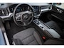 Volvo V60 2.0 B3 Core | Adaptive Cruise | BLIS | Stoelverwarming V/A | Stuurwielverwarming | Google Maps Navi | 17 inch