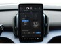 Volvo EX30 Single Motor Extended Range Europa 69 kWh | Elektrisch Verstelbare Voorstoelen | Getint Glas Achter | Harman/Kardon Premium Geluidssysteem | Elektrische Achterklep | Keyless Entry | Verwarmbare Voorstoelen en Stuurwiel | Parkeersensoren Voor & Achter | Achteruitrijcamera | Adaptieve Cruise Control | Pilot Assist | BLIS Dodehoekdetectie | Interieurverlichting | Google Services