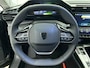 Peugeot 408 1.2 Hybrid Allure 145pk Automaat | Navigatie | Climate Control | Adaptieve Cruise Control | Achteruitrijcamera | 19" LMV | Keyless Entry/Start | LED | Apple Carplay/Android Auto |