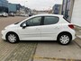 Peugeot 207 1.4 VTi Access/5drs/nap/1jaar apk/ airco/ cruise control/ EL-ramen/ zeer nette auto.