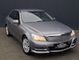 Mercedes-Benz C-klasse 180 Elegance AUTOMAAT / PARK. SENSOR / LED