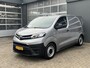Toyota ProAce Worker 1.5 BlueHDI Marge BTW en BPM vrij!! Airco Cruise controle Navigatiesysteem 2-Persoons Parkeerhulp achter Apple carplay 1e eigenaar Euro 6 Bpm en Btw vrij voor particulier gebruik !!