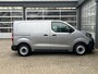 Toyota ProAce Worker 1.5 BlueHDI Marge BTW en BPM vrij!! Airco Cruise controle Navigatiesysteem 2-Persoons Parkeerhulp achter Apple carplay 1e eigenaar Euro 6 Bpm en Btw vrij voor particulier gebruik !!