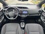 Toyota Yaris 1.5 Hybrid Bi-Tone Plus | 06-10141018 Voor meer informatie