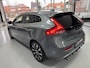 Volvo V40 1.5 T3 Polar+ R-Design Aut. Pano Cam H&K Nap
