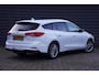 Ford Focus Wagon 1.5 EcoBlue Titanium Business - DRUKLAGER MAAKT GELUID -