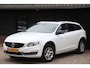 Volvo V60 Cross Country 2.0 D3 Momentum Business Elek-Dak/Navigatie/Parkeersensor