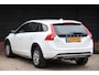 Volvo V60 Cross Country 2.0 D3 Momentum Business Elek-Dak/Navigatie/Parkeersensor