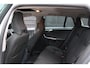 Volvo V60 Cross Country 2.0 D3 Momentum Business Elek-Dak/Navigatie/Parkeersensor