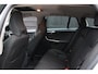 Volvo V60 Cross Country 2.0 D3 Momentum Business Elek-Dak/Navigatie/Parkeersensor