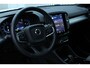 Volvo XC40 B4 Automaat Plus Dark | Trekhaak |Verwarmbare voorstoelen | Verwarmbaar stuurwiel | Verwarmbare voorruit | Premium audio by Harman Kardon |  18 inch Lichtmetalen velgen