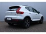 Volvo XC40 B4 Automaat Plus Dark | Trekhaak |Verwarmbare voorstoelen | Verwarmbaar stuurwiel | Verwarmbare voorruit | Premium audio by Harman Kardon |  18 inch Lichtmetalen velgen