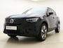 Volvo XC40 Extended Range Plus / Nubuck / Trekhaak / Getint glas / Keyless / Metallic Lak / Stoel + Stuurw. Verwarming / Adapt. Cruise / BLIS / 19" + All Season / PDC + Camera / Draadl. Oplader /