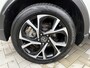 Toyota C-HR 1.8 Hybrid Bi-Tone | All Seasons | Trekhaak | Parkeersensoren
