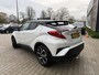 Toyota C-HR 1.8 Hybrid Bi-Tone | All Seasons | Trekhaak | Parkeersensoren