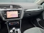 Volkswagen Tiguan 1.4 TSI eHybrid Elegance * Trekhaak * Stoelverwarming * Camera * Keyless *