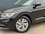 Volkswagen Tiguan 1.4 TSI eHybrid Elegance * Trekhaak * Stoelverwarming * Camera * Keyless *